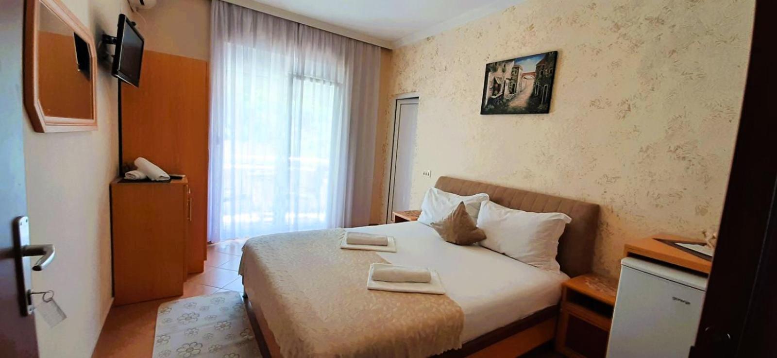 Apartmants Elisa Ulcinj Exterior photo